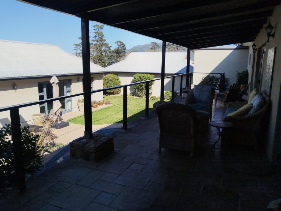 To Let 4 Bedroom Property for Rent in Kenrock Country Estate Western Cape